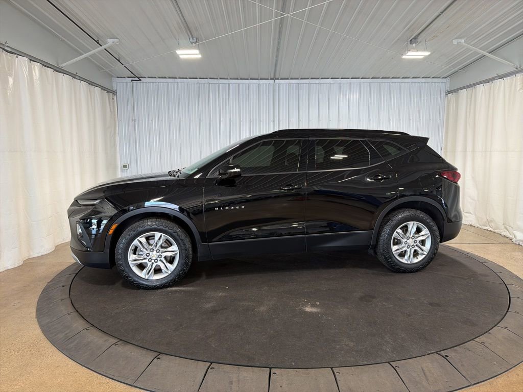 Certified 2019 Chevrolet Blazer LT AWD/4WD image 2