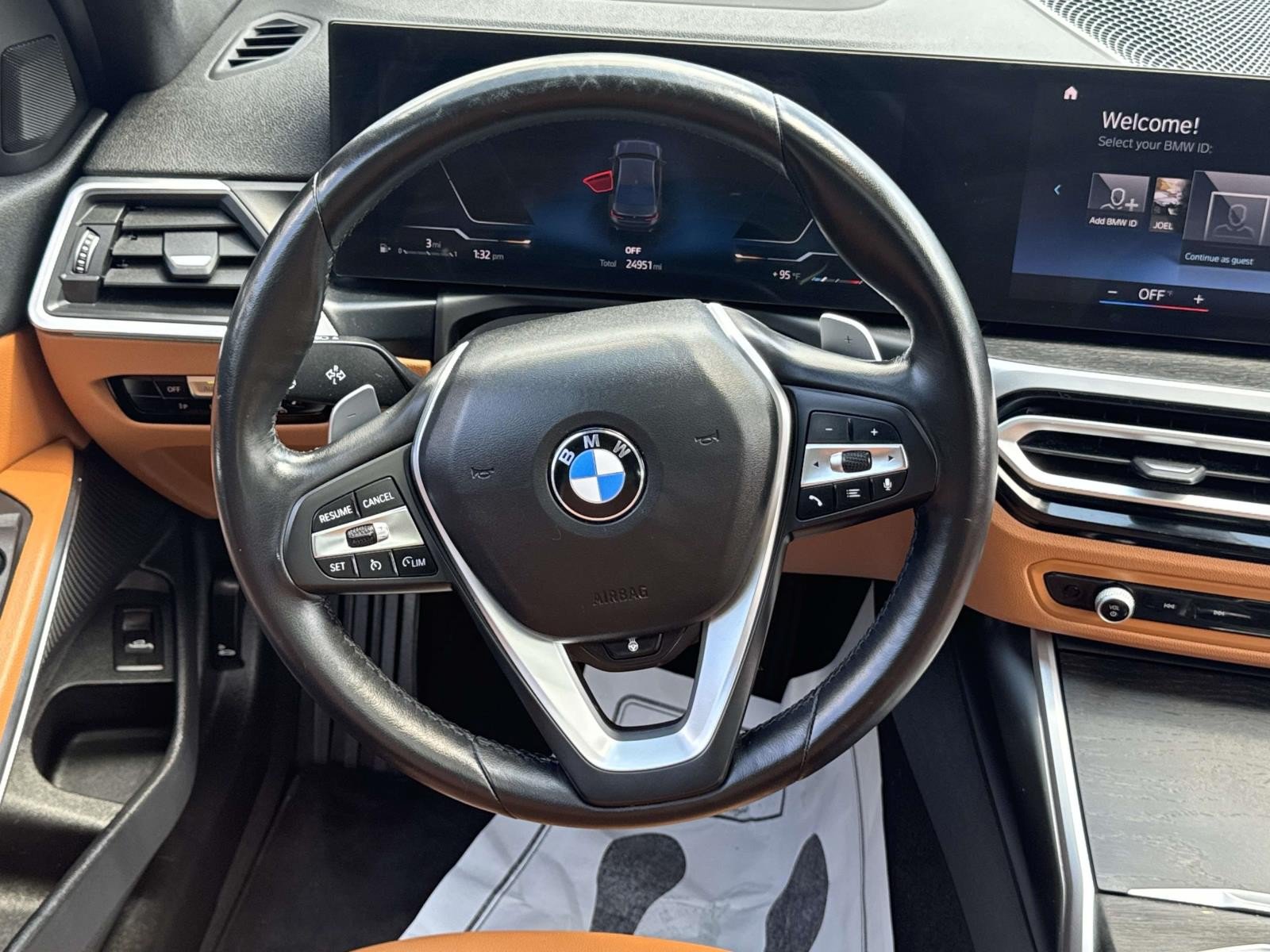 Used 2023 BMW 330i xDrive Sedan w/ Premium Package AWD/4WD image 14