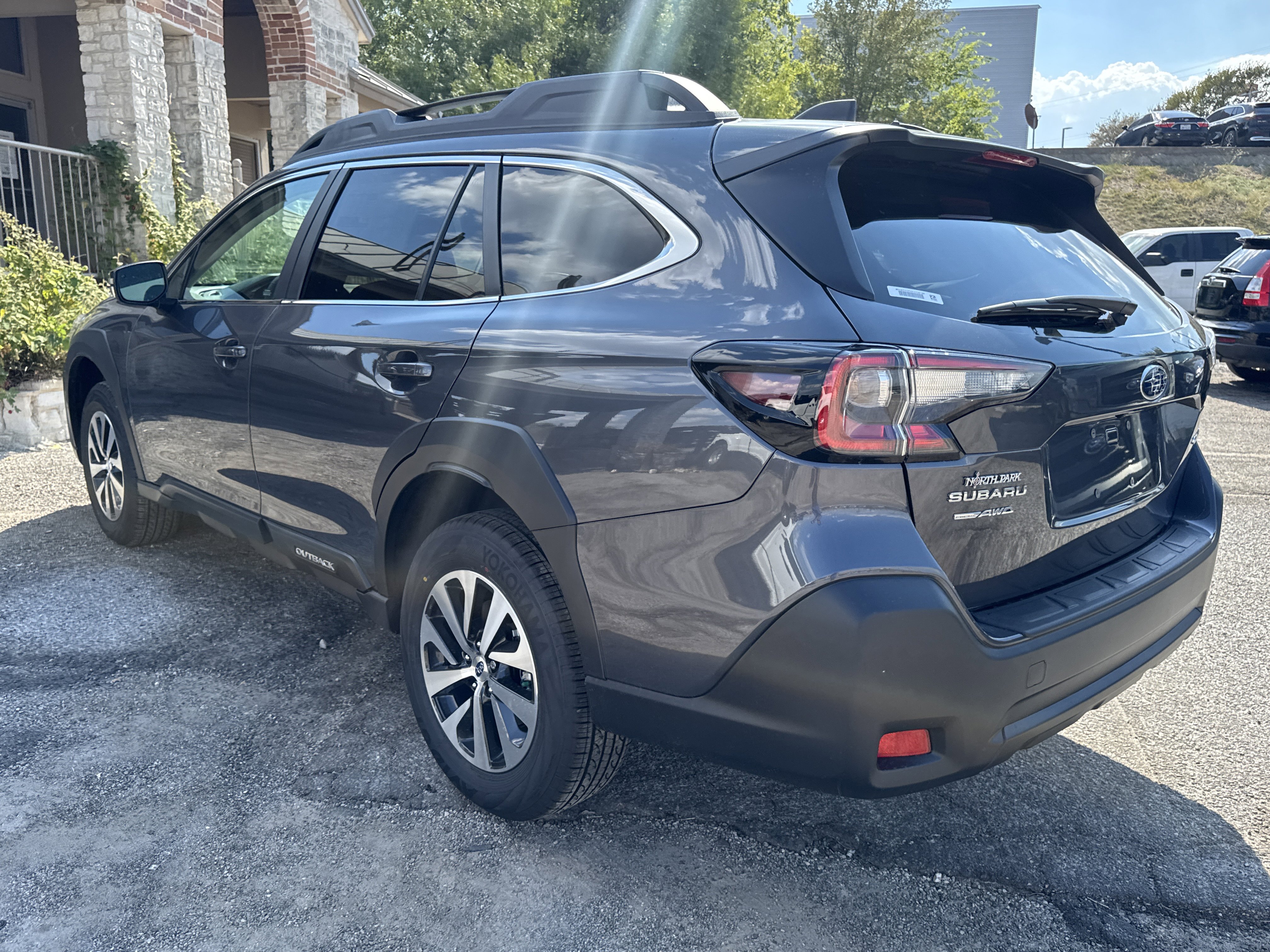 New 2025 Subaru Outback Premium image 5