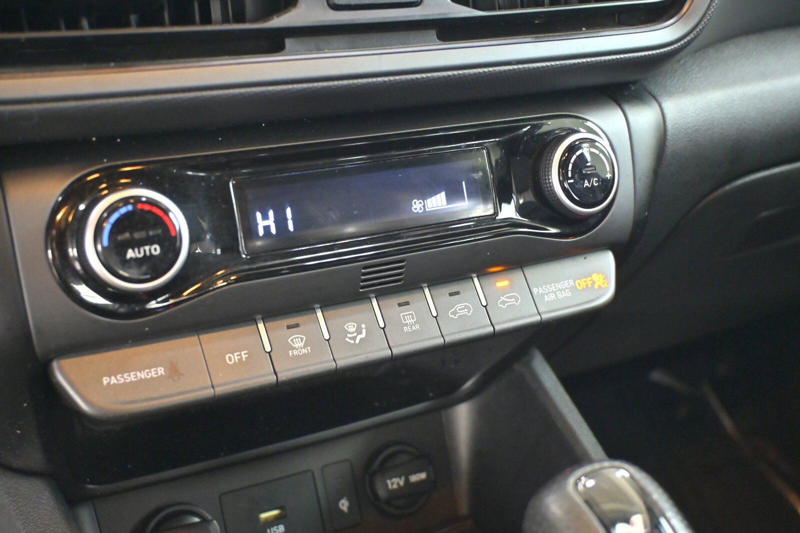 Used 2022 Hyundai Kona N Line image 23