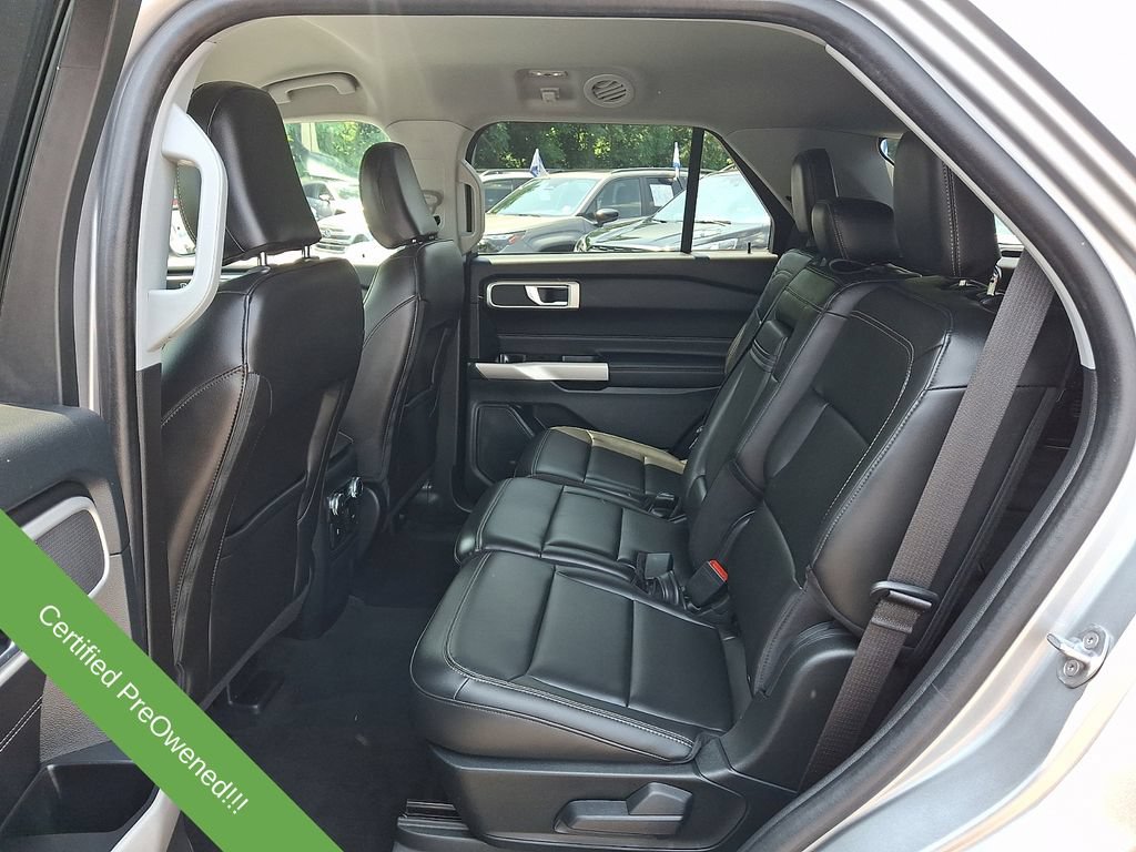 Used 2023 Ford Explorer XLT w/ Equipment Group 202A AWD/4WD image 10