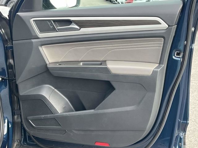 Used 2022 Volkswagen Atlas SE image 25