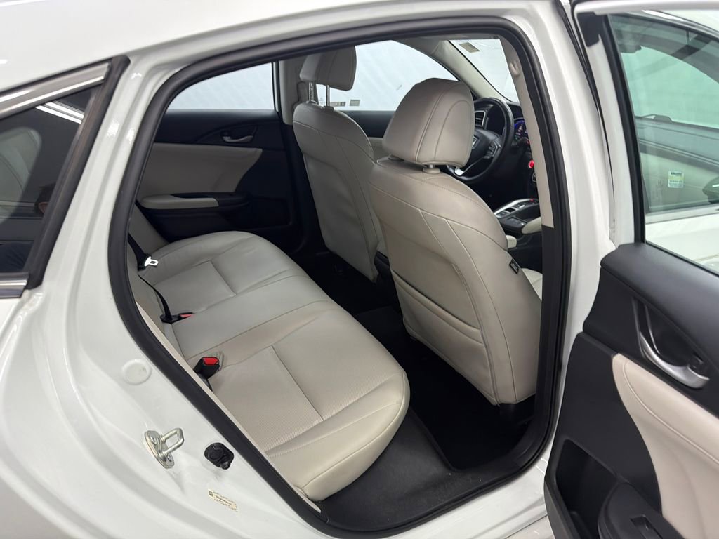 Used 2021 Honda Insight Touring image 16
