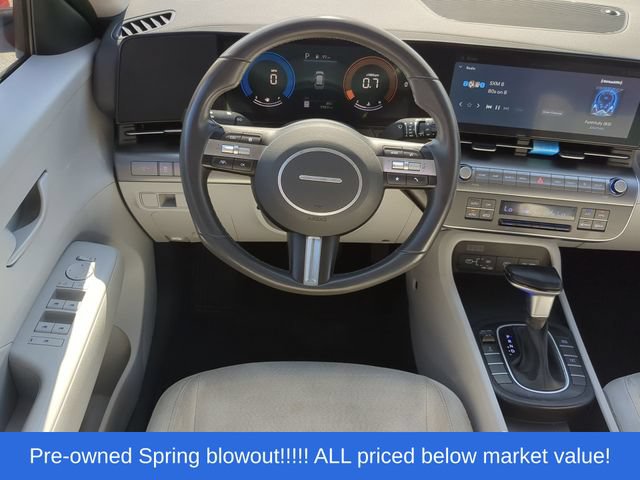 Used 2024 Hyundai Kona SEL AWD/4WD image 36