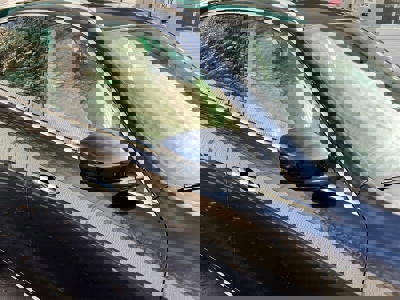 Used 2017 Maserati Levante w/ Luxury Package image 9