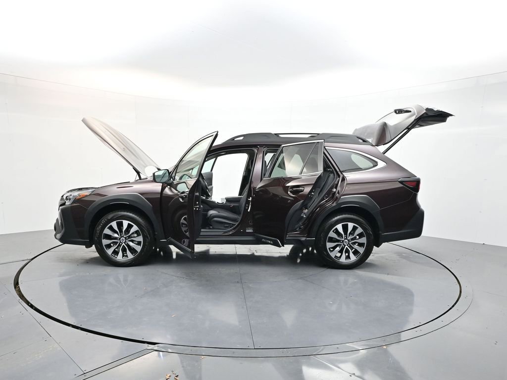 Used 2025 Subaru Outback Limited w/ Popular Package #2 image 41