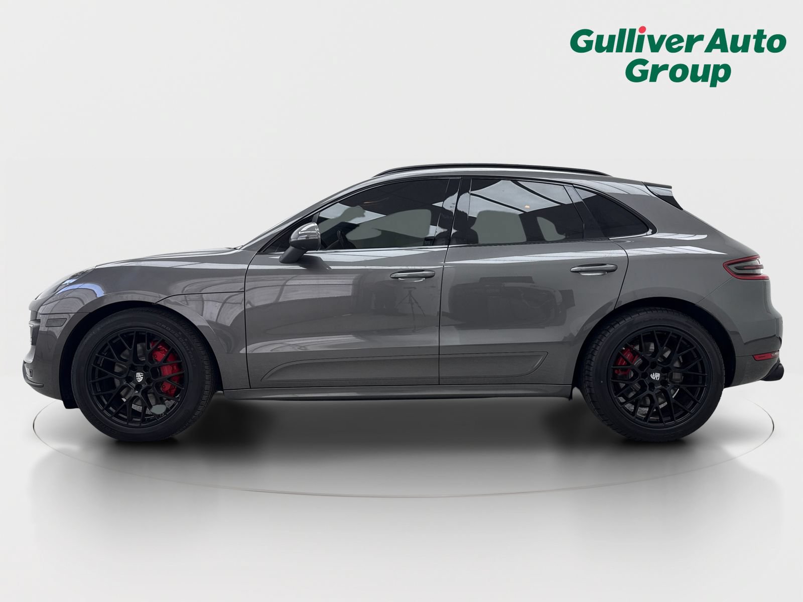 Used 2015 Porsche Macan Turbo AWD/4WD image 3