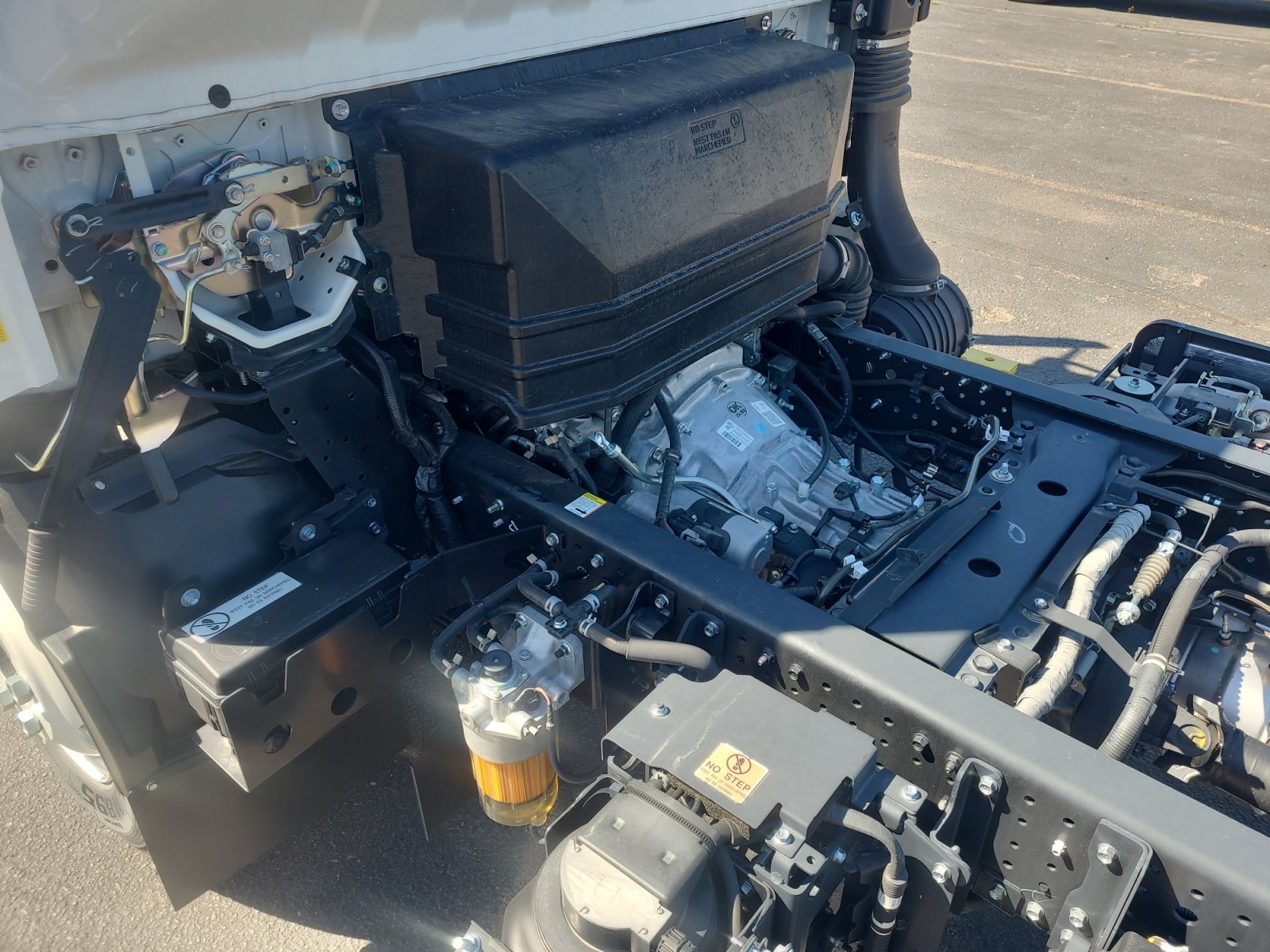 New 2025 Chevrolet Low Cab Forward 4500 XD RWD image 32