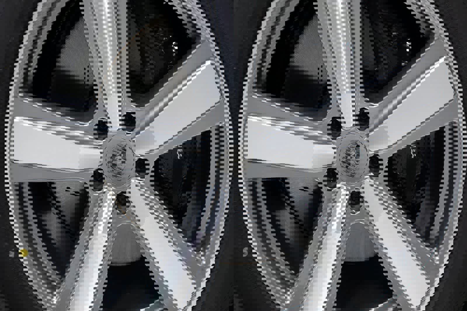 New 2026 Porsche Cayenne Turbo image 11