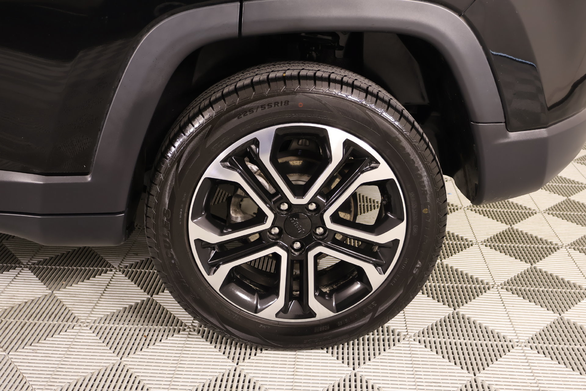 Used 2022 Jeep Compass Limited AWD/4WD image 18