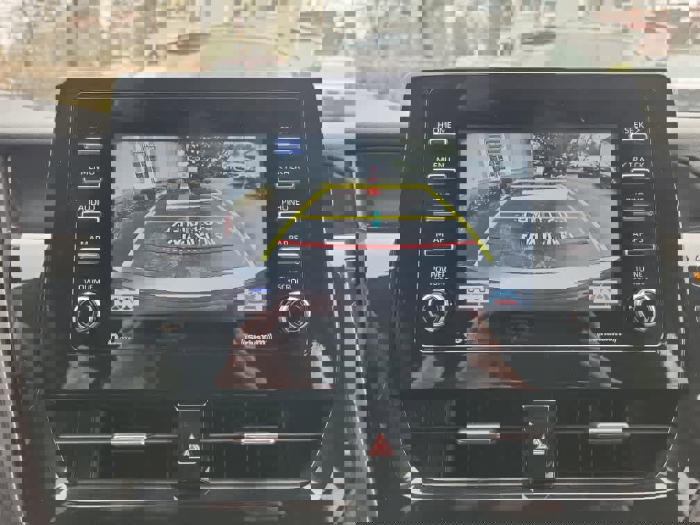 Used 2022 Toyota Camry LE w/ Convenience Package image 14