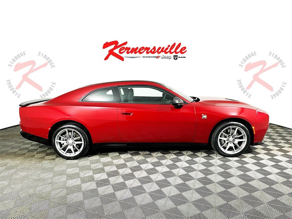 New 2026 Dodge Charger Daytona Scat Pack image 8