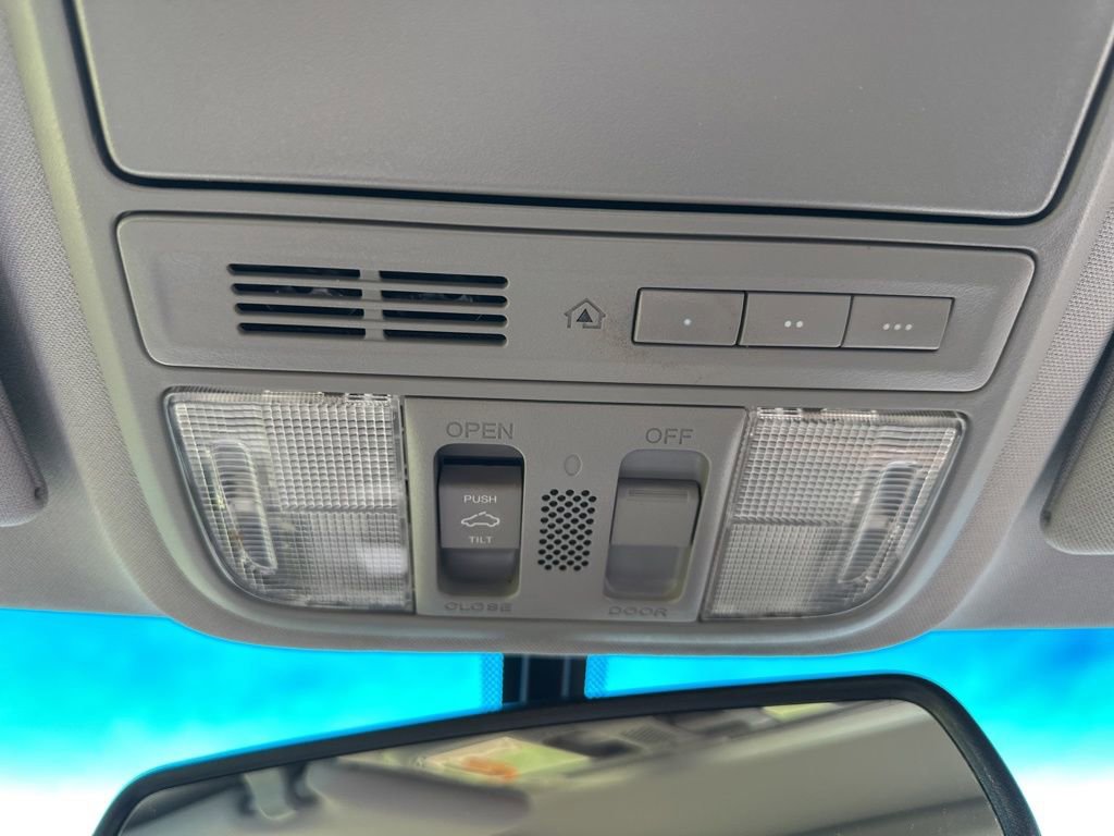 Used 2012 Honda Accord EX-L image 26