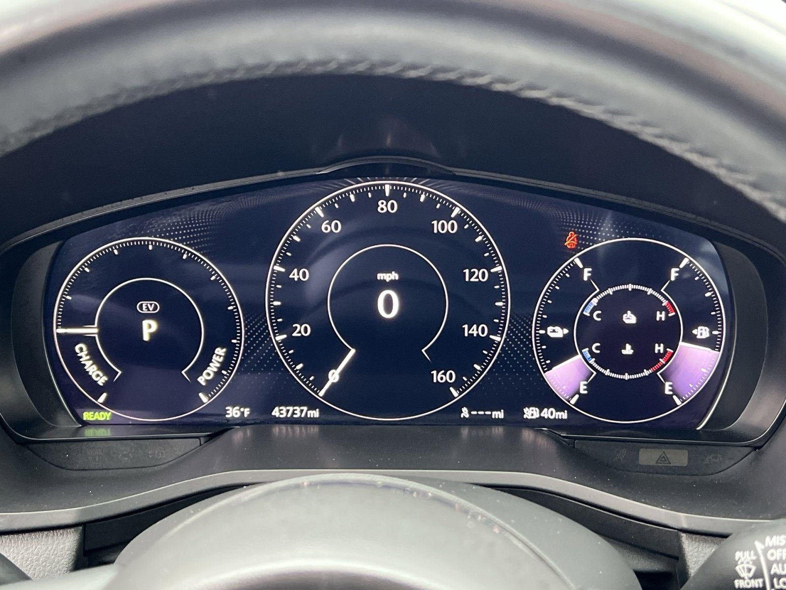 Used 2024 MAZDA CX-90 Plug-In Hybrid w/ Premium Pkg image 17