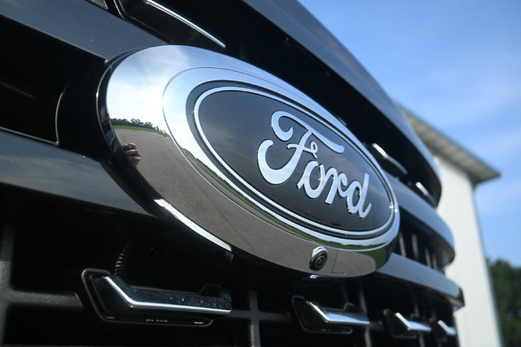 Used 2024 Ford F250 Platinum AWD/4WD image 14