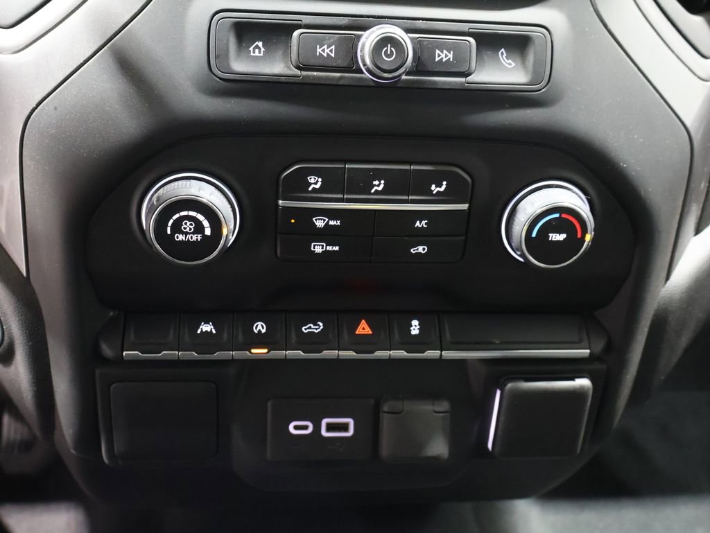 Used 2023 Chevrolet Silverado 1500 Custom image 29