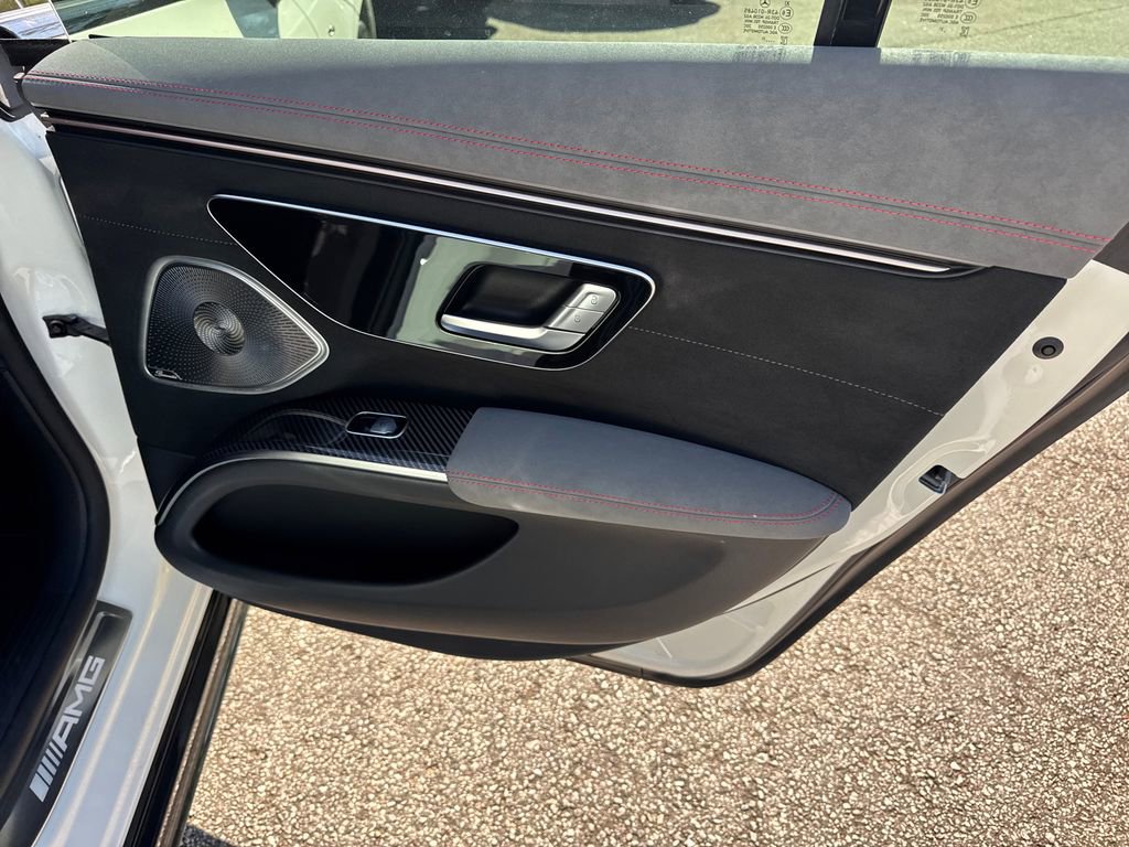 Used 2022 Mercedes-Benz EQS AMG 4MATIC image 16