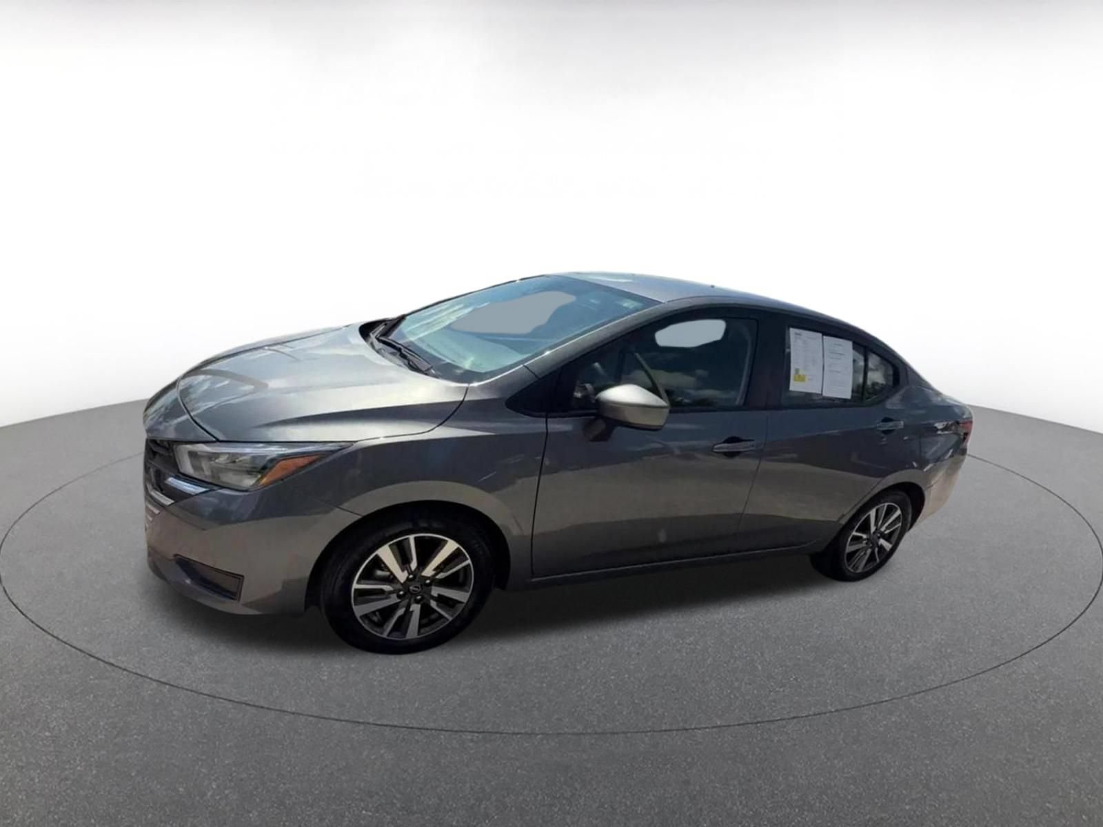 Used 2025 Nissan Versa SV FWD image 8