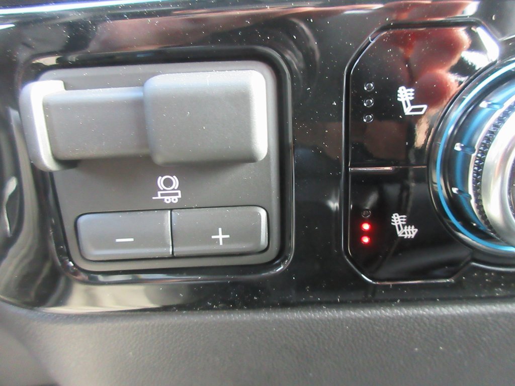 New 2026 GMC Sierra 1500 SLT image 19