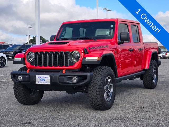 Used 2025 Jeep Gladiator Mojave AWD/4WD image 3