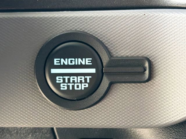 Used 2023 Ford Bronco 4-Door image 32