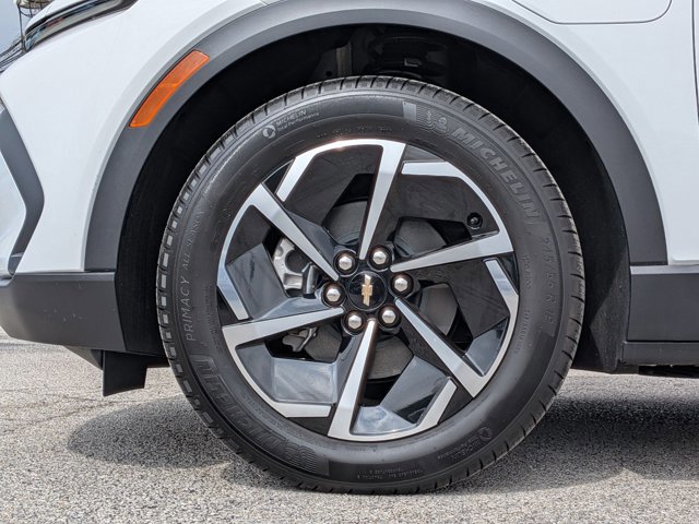 New 2026 Chevrolet Equinox EV LT FWD image 18