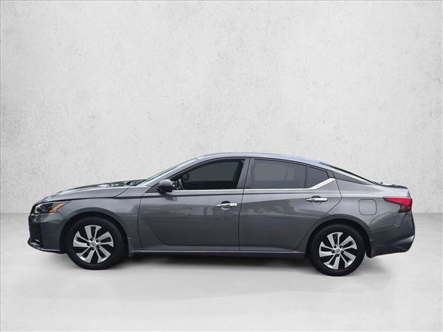Certified 2025 Nissan Altima 2.5 S FWD image 9