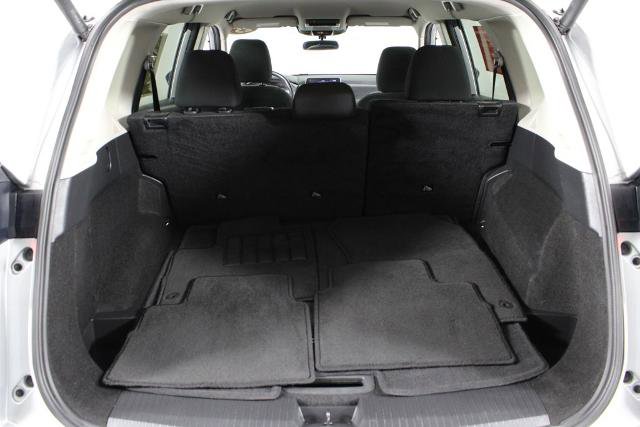 Certified 2025 Nissan Rogue SV image 17