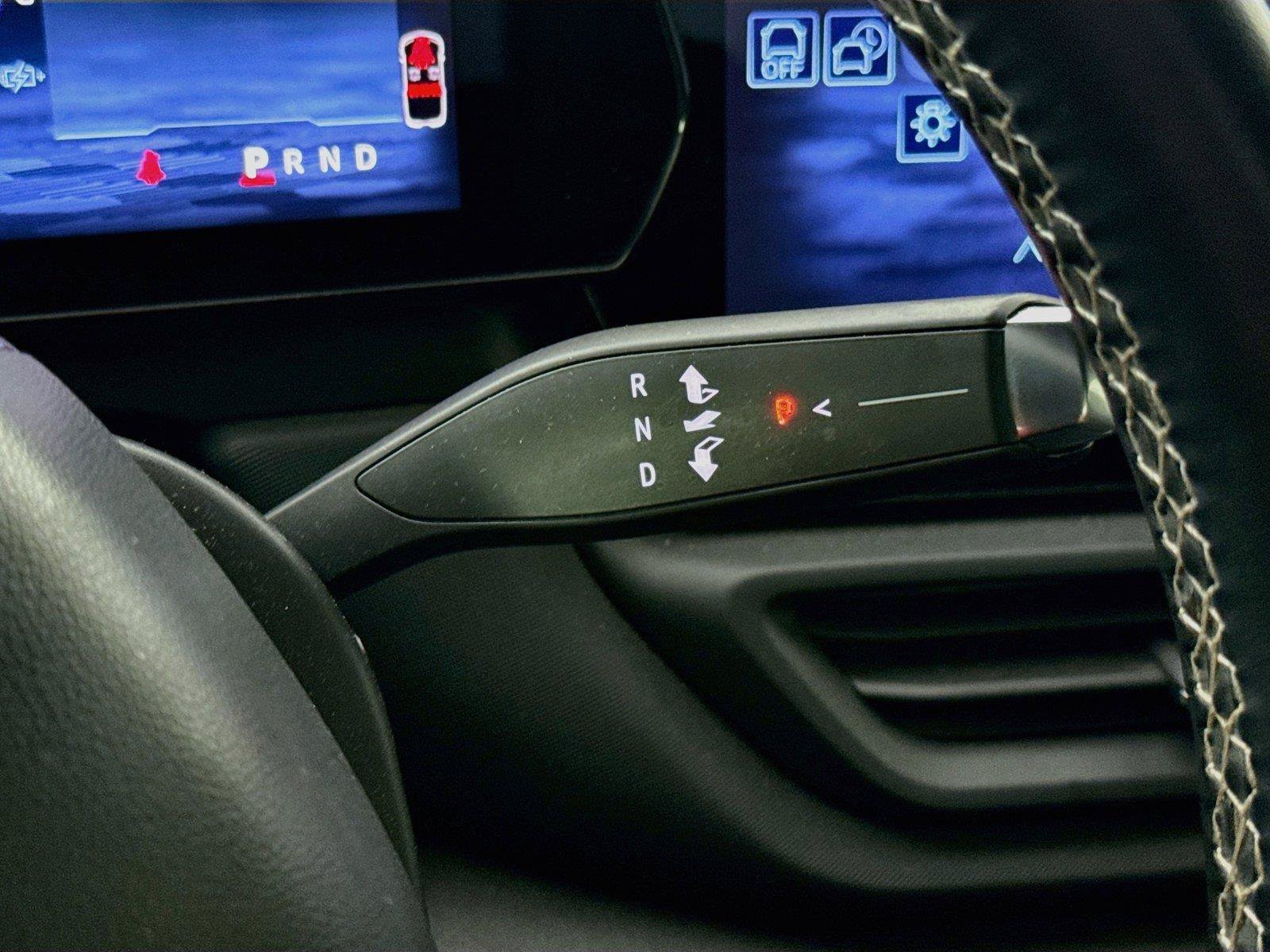 Used 2025 Chevrolet Silverado EV LT AWD/4WD image 9