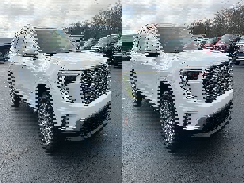 New 2026 GMC Acadia Denali w/ Super Cruise Package image 4