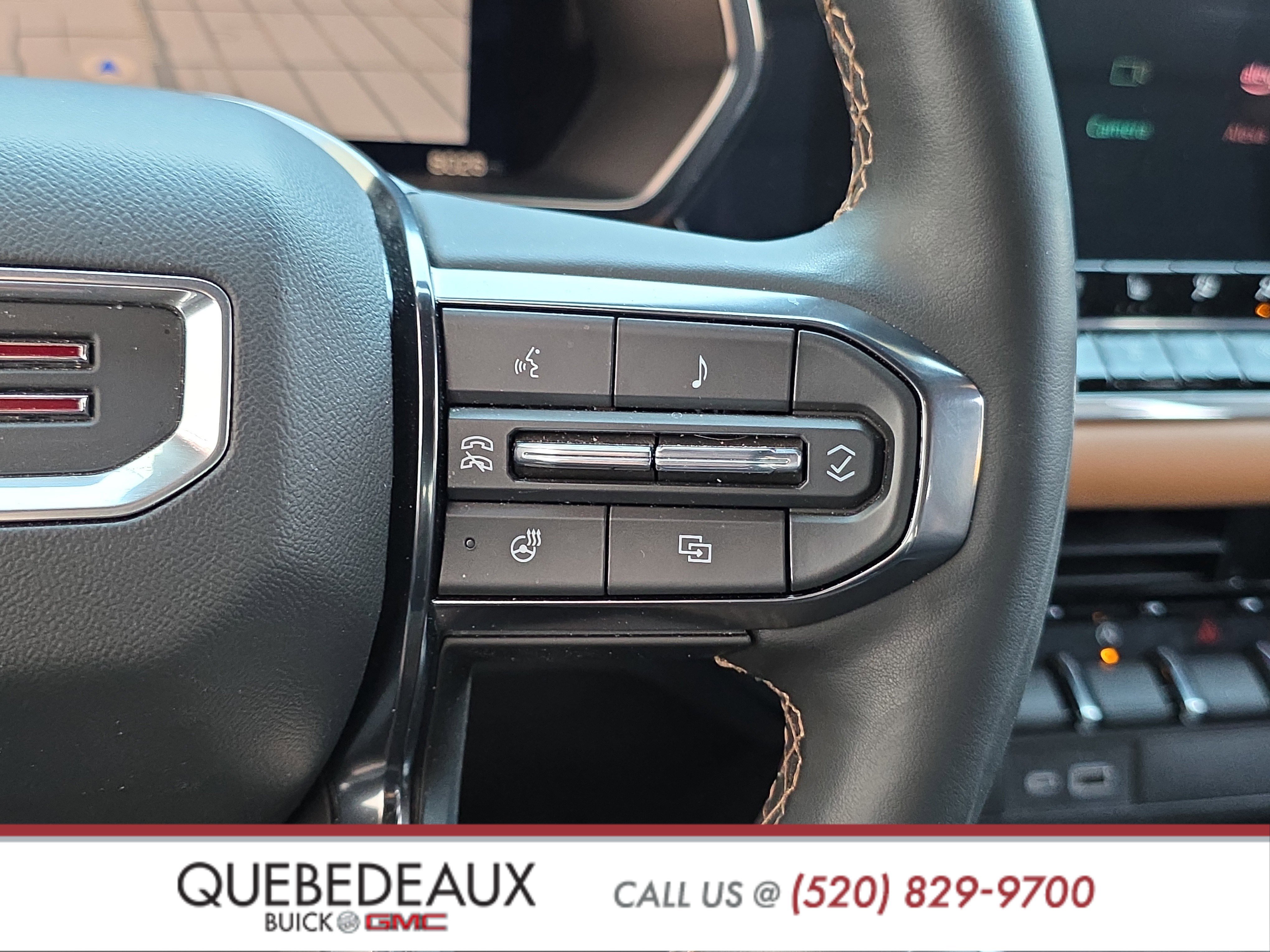 Used 2025 GMC Canyon AT4 w/ AT4 Premium Package image 15