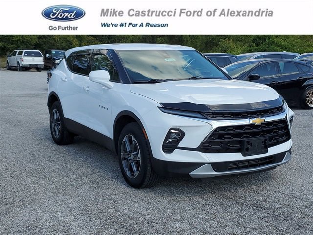 Used 2023 Chevrolet Blazer LT image 1