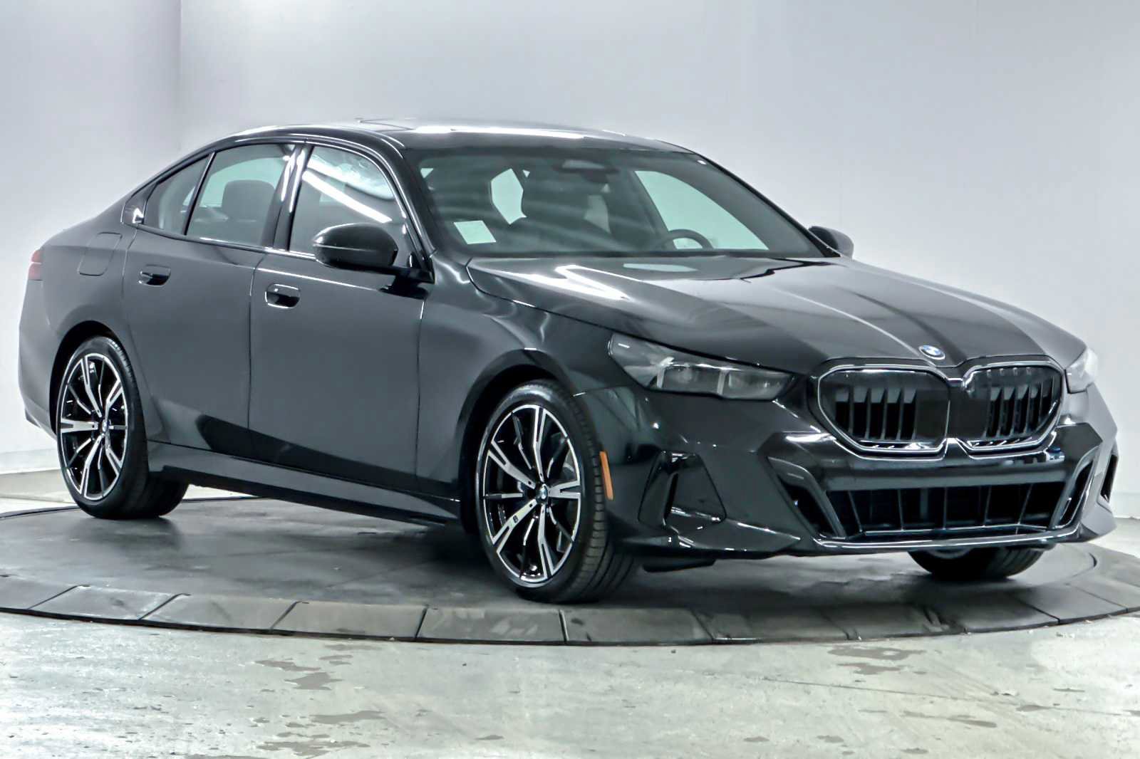 New 2026 BMW 540i xDrive w/ M Sport Package image 9