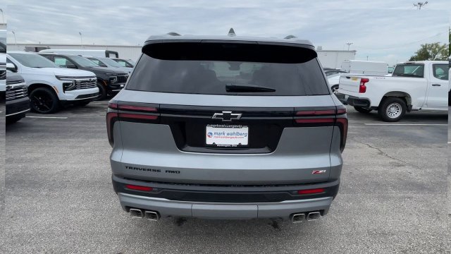 New 2027 Chevrolet Traverse Z71 w/ Driver Confidence Package AWD/4WD image 9
