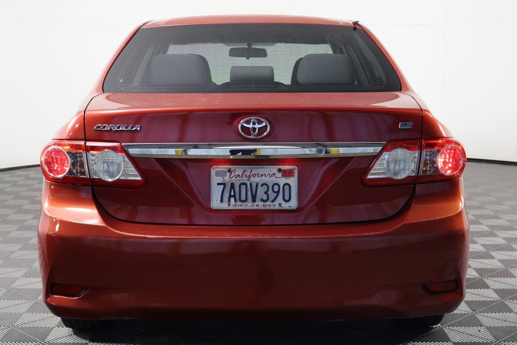 Used 2013 Toyota Corolla LE image 5