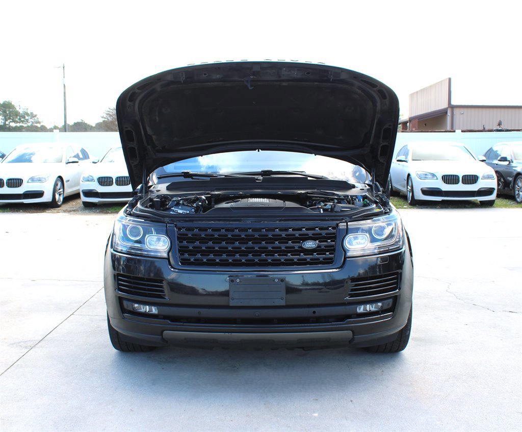 Used 2017 Land Rover Range Rover HSE image 46