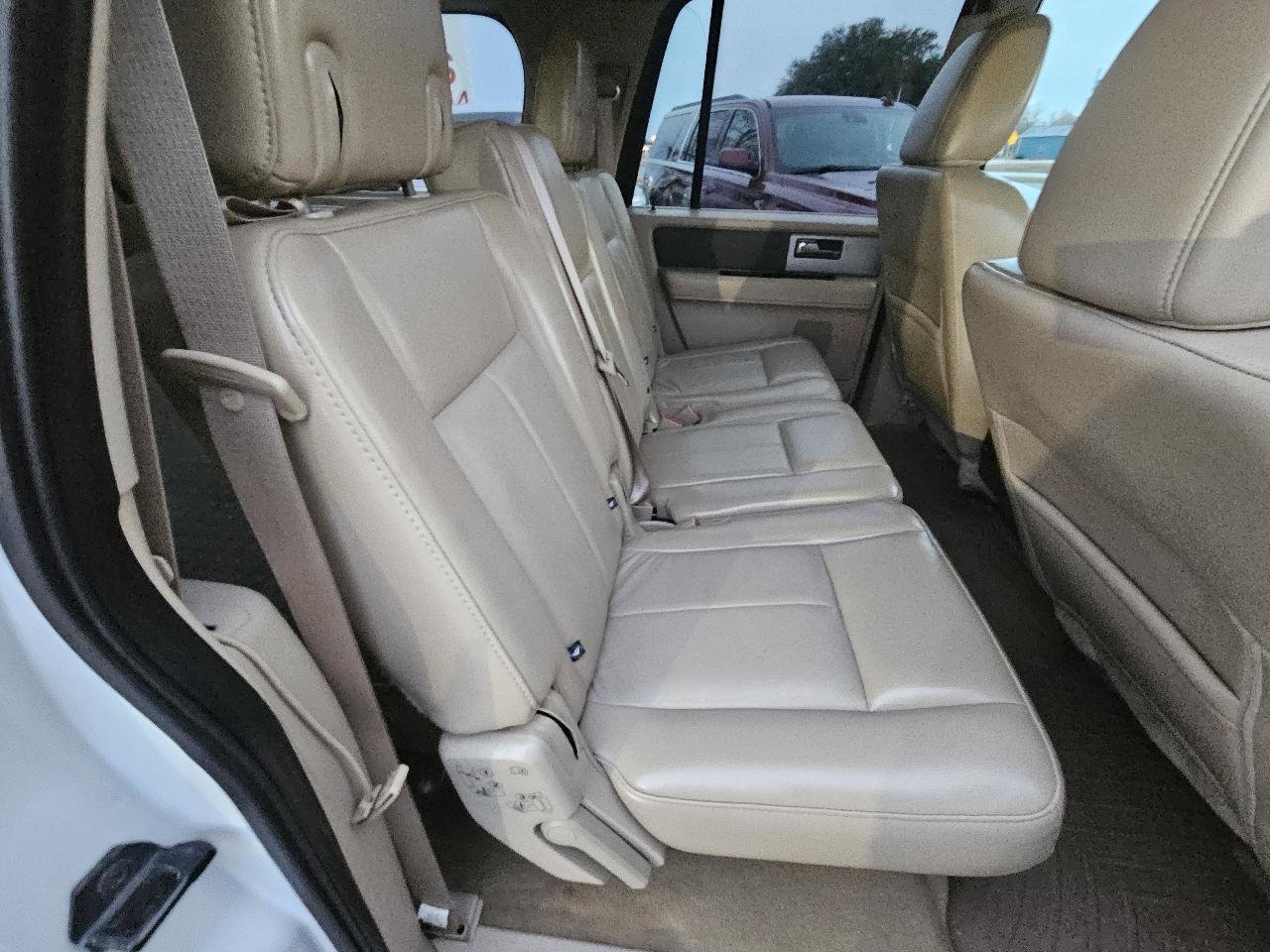 Used 2012 Ford Expedition EL XLT image 17