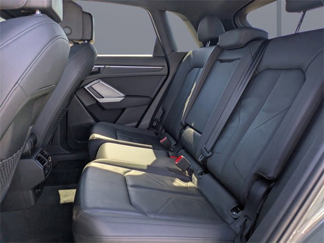 Used 2020 Audi Q3 2.0T Premium Plus w/ Premium Plus Package image 14