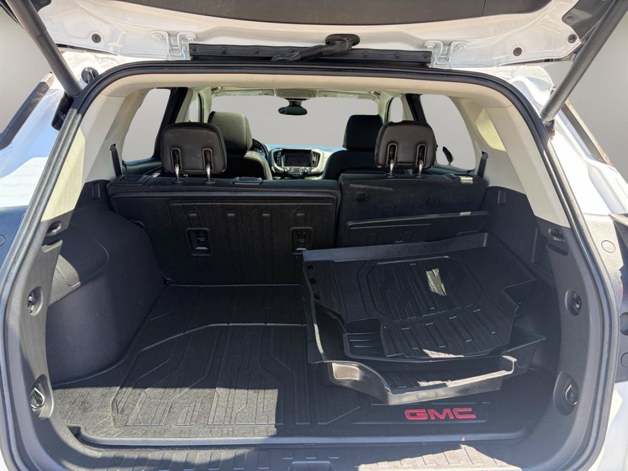 Used 2020 GMC Terrain Denali w/ LPO, Floor Liner Package AWD/4WD image 14