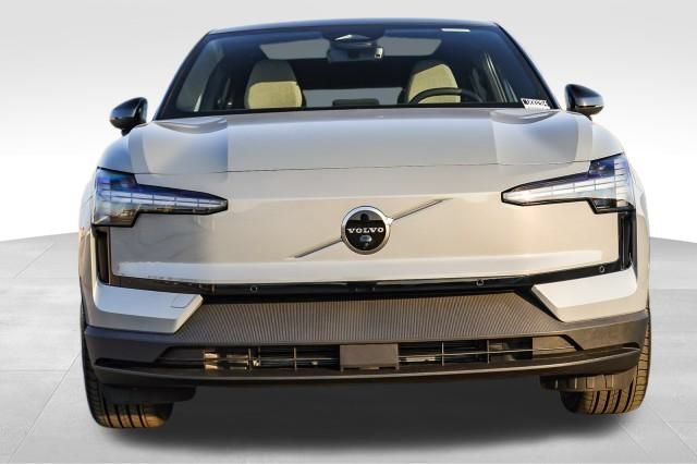 New 2025 Volvo EX30 Ultra w/ Protection Package Premier AWD/4WD image 2