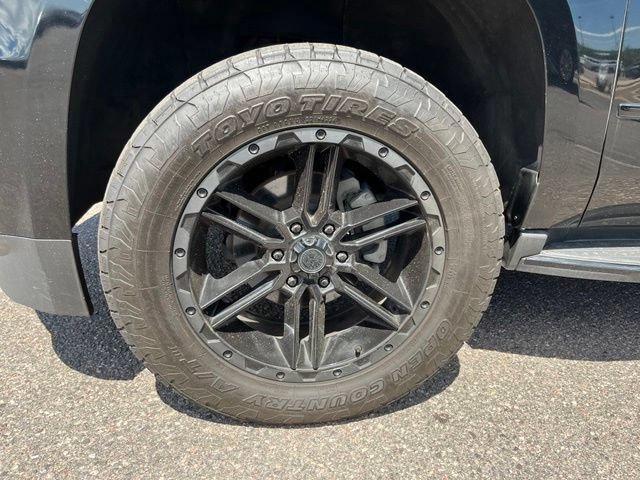 Used 2018 Chevrolet Tahoe Premier AWD/4WD image 11