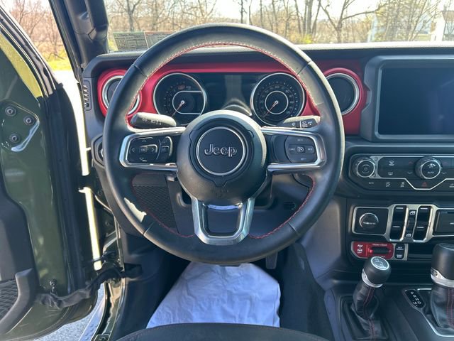 Used 2023 Jeep Wrangler Unlimited Rubicon AWD/4WD image 16