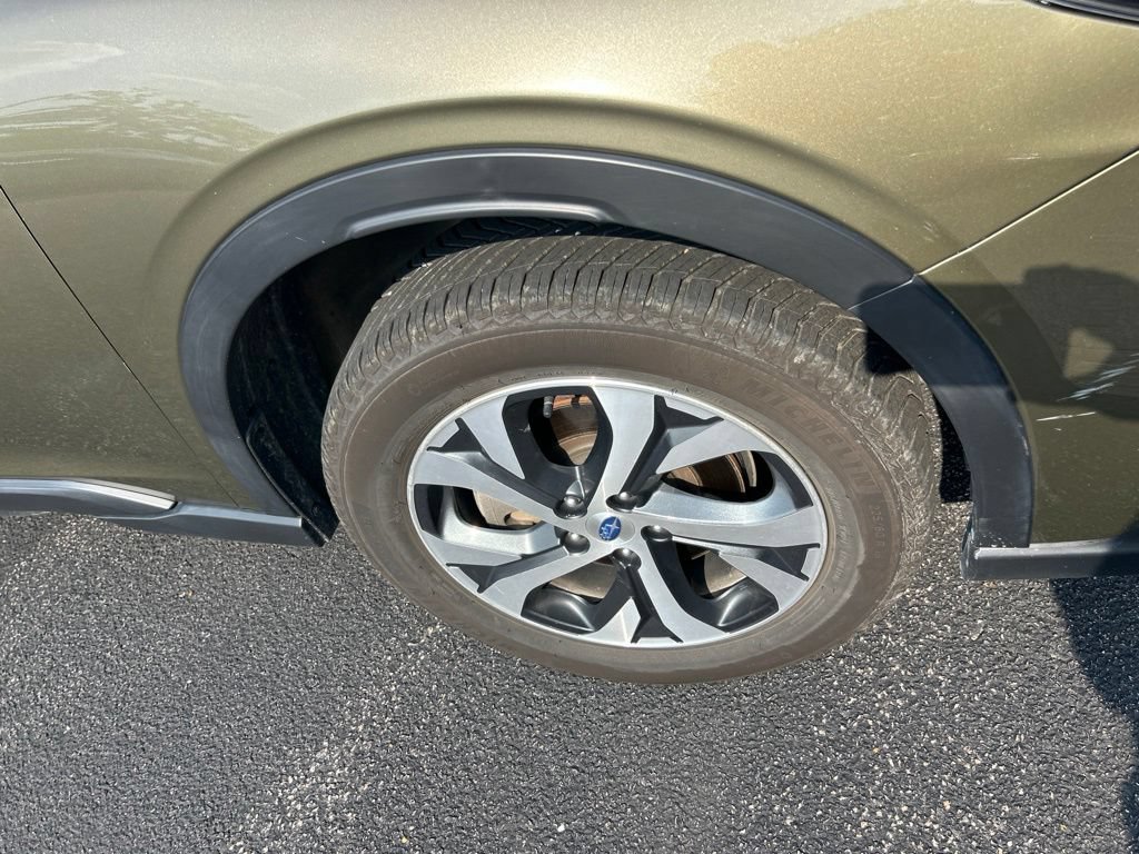 Used 2020 Subaru Outback Touring XT AWD/4WD image 13