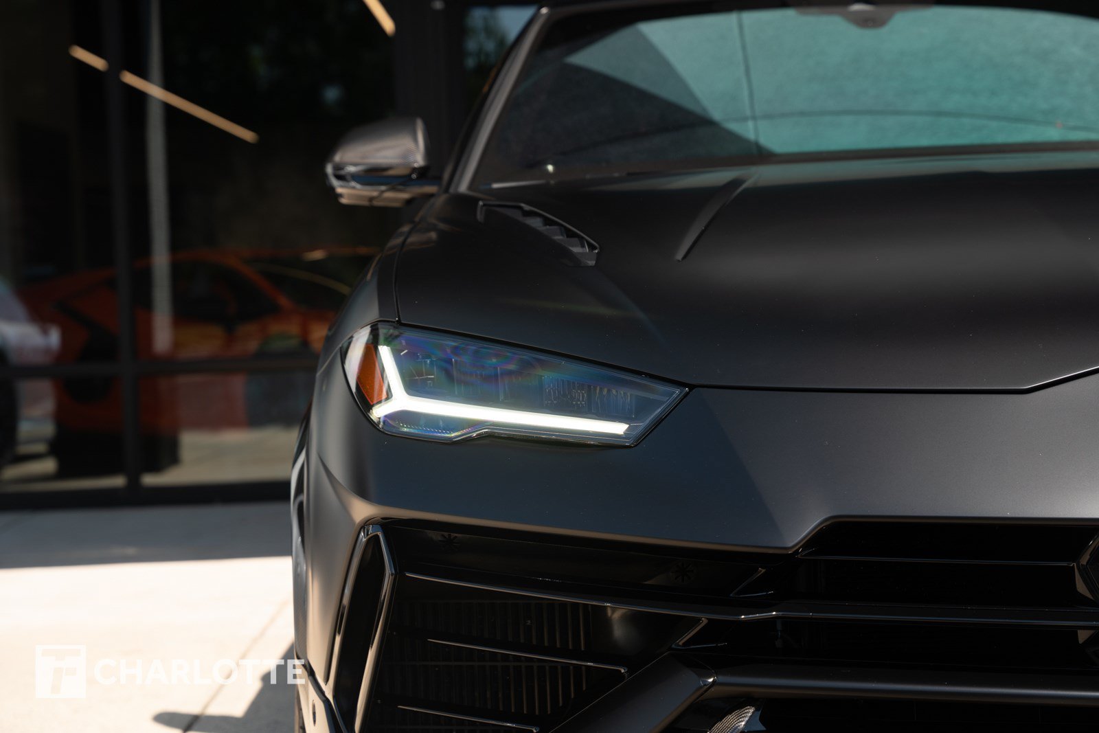Used 2023 Lamborghini Urus Performante AWD/4WD image 4