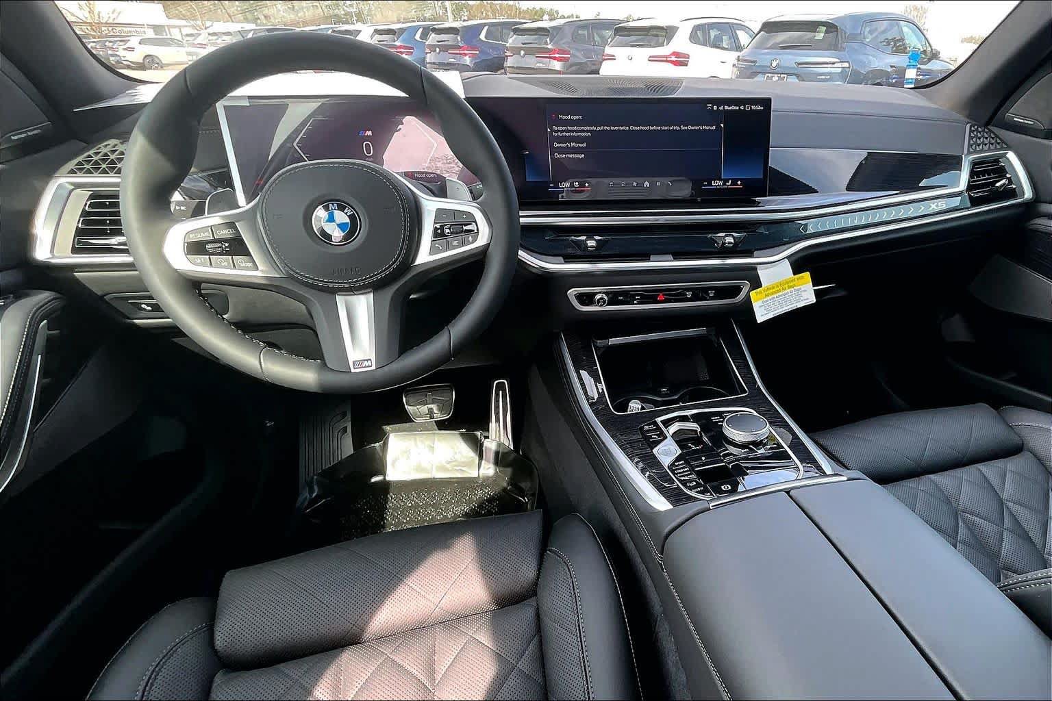 New 2026 BMW X5 xDrive40i w/ M Sport Package AWD/4WD image 5