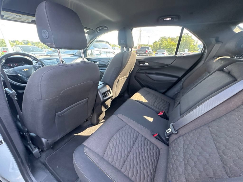 Used 2018 Chevrolet Equinox LT FWD image 10