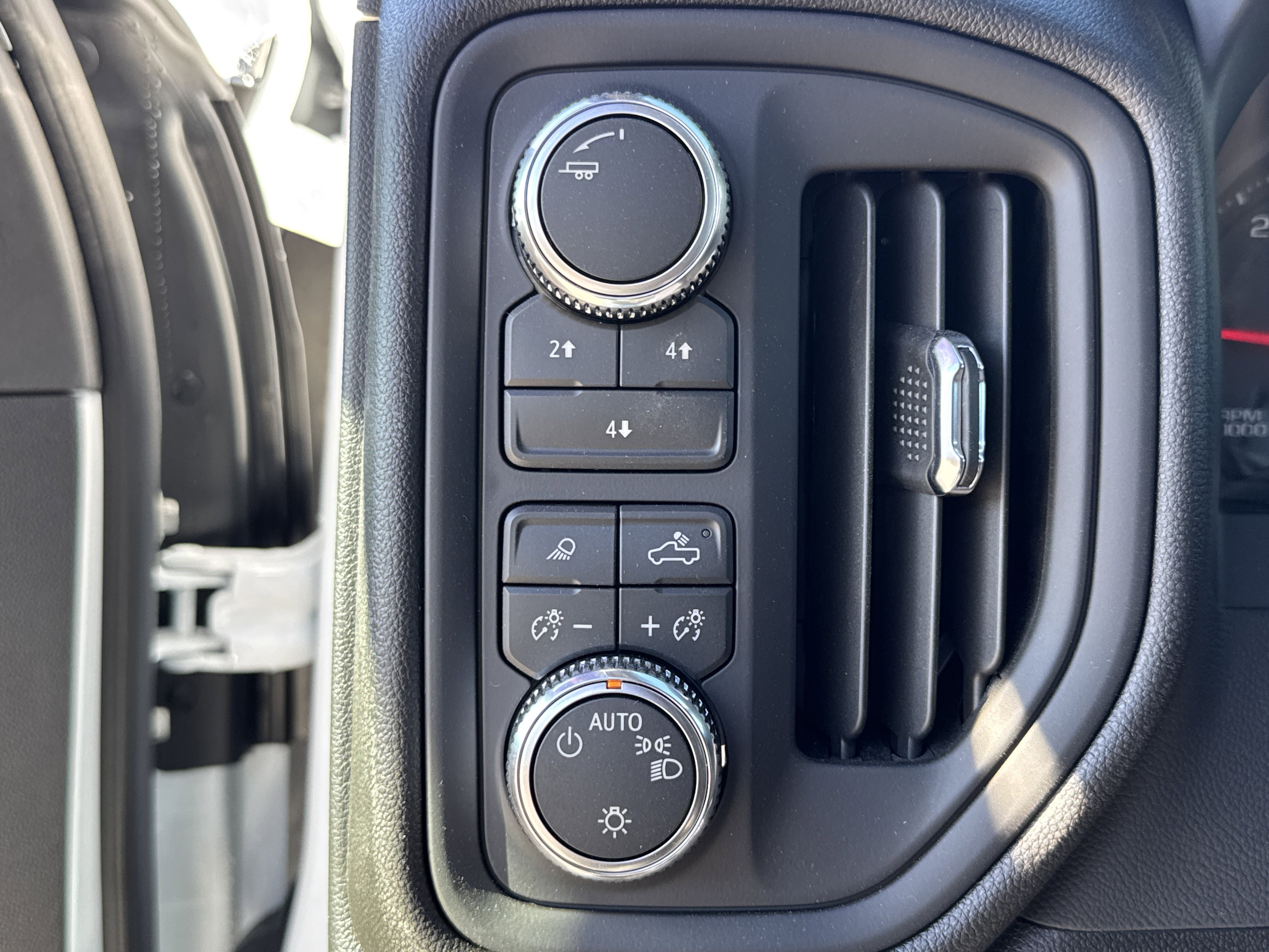 New 2026 GMC Sierra 3500 Pro w/ Convenience Package image 18