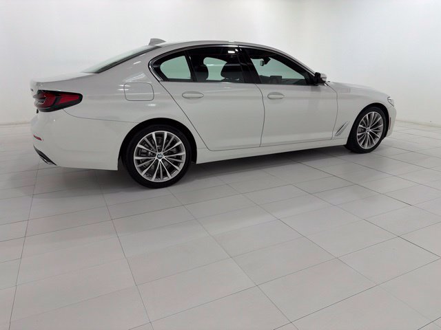 Certified 2023 BMW 530i xDrive w/ Convenience Package AWD/4WD image 6