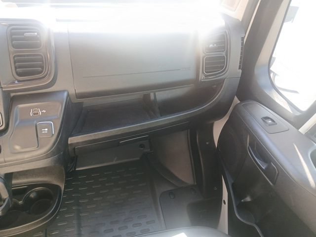 Used 2024 RAM ProMaster 2500 w/ Convenience Group FWD image 24