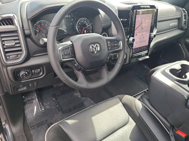 Used 2025 RAM 1500 Laramie AWD/4WD image 18
